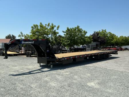 New 2026 Diamond C Trailers FMAX212L35X102 MR 8.5FT X 35FT 25.9K GVW Gooseneck Equipment Trailer