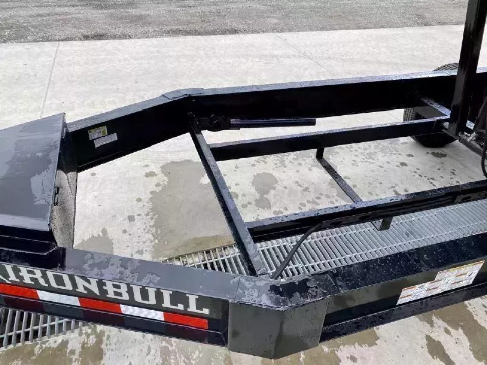 New 2026 Iron Bull 8x16' Deckover 14000 GVW * SCISSOR HOIST * FOLD DOWN SIDES * I-BEAM FRAME * DDP9616072