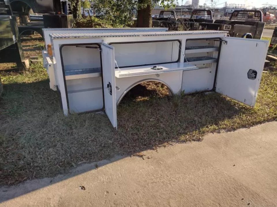 New 2024 CM Truck Beds SB 110x78 Service Bodies