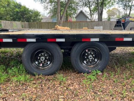 New 2025 Big Tex Trailers 14GN-20+5MR Flatbed Trailer