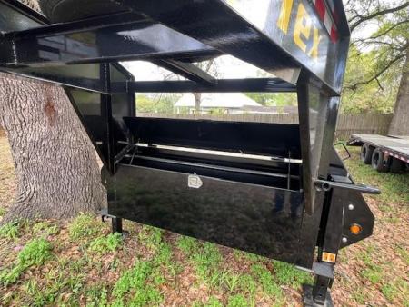 New 2025 Big Tex Trailers 14GN-20+5MR Flatbed Trailer