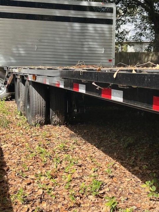 New 2025 Big Tex Trailers 22GN-25D5A Deckover Trailer