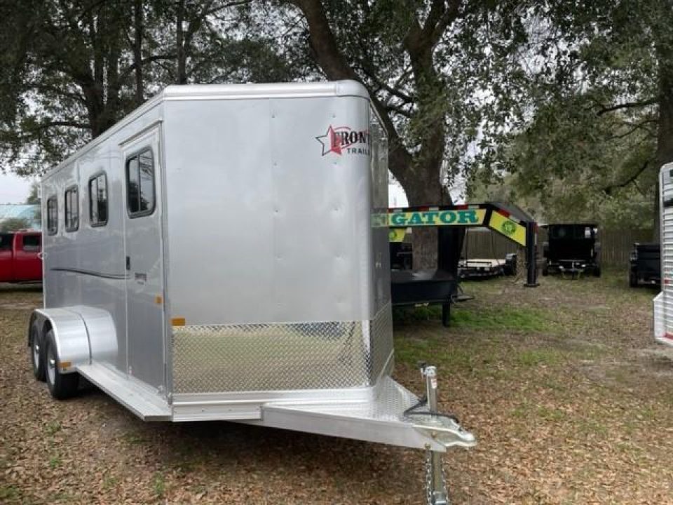 New 2024 Frontier Trailers Strider 3H BP Horse Trailer