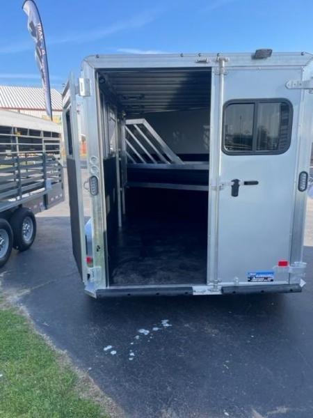 New 2024 Frontier Trailers Strider 3H BP Horse Trailer