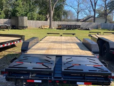 New 2025 Iron Bull ETB14-22 Equipment Trailer