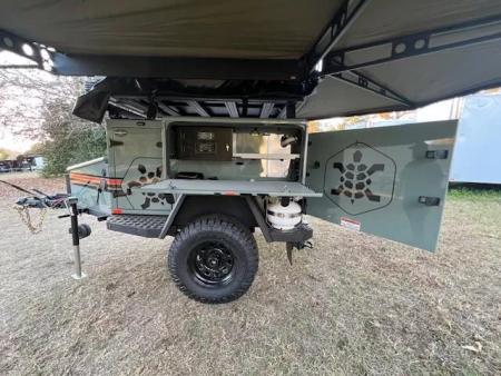 New 2025 Turtleback Trailers Expediton Series