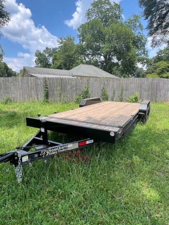 New 2025 Southern Utility 7x20TA2 7k Car Hauler