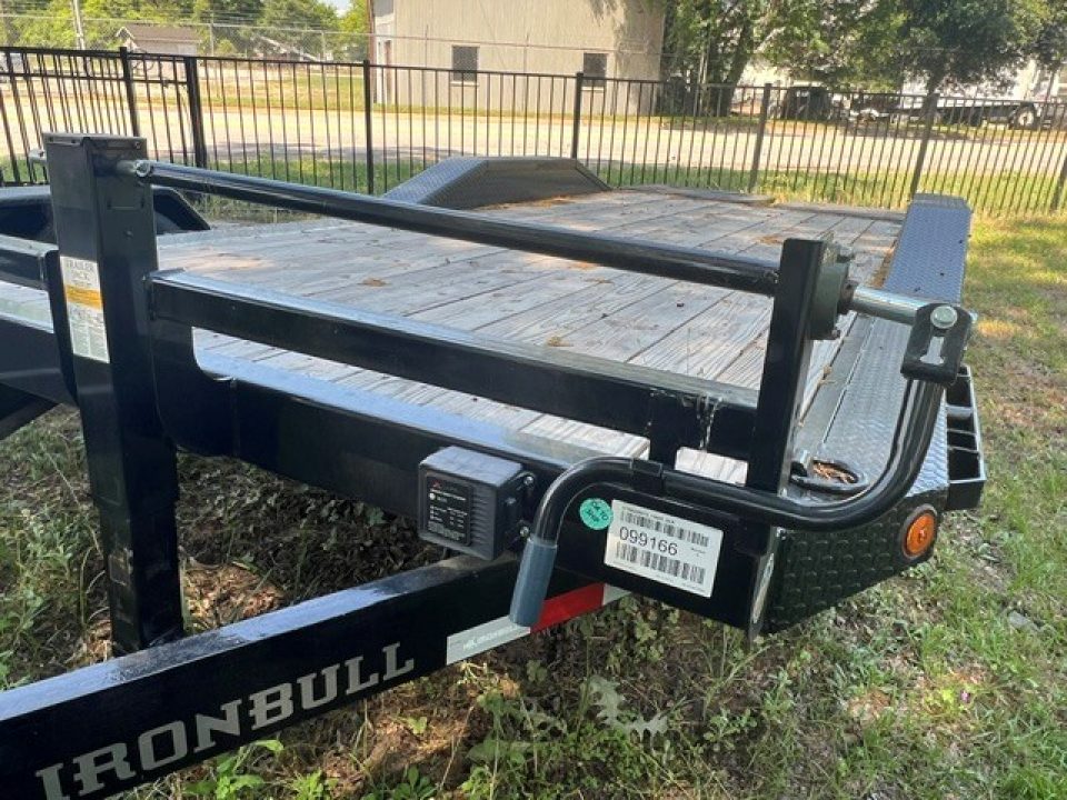 New 2025 Iron Bull ETB14-20RR DOF