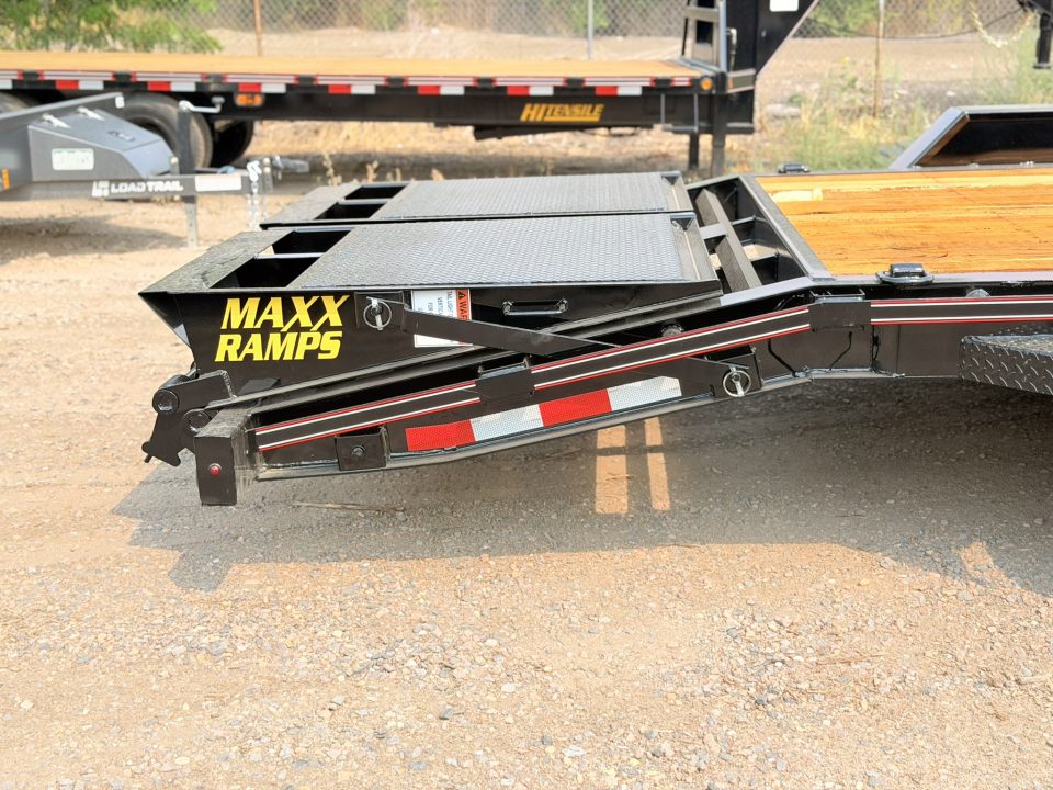 New 2027 Diamond T 7-HD22 SKID-PRO Equipment Hauler MAXX Ramps 15K GVWR