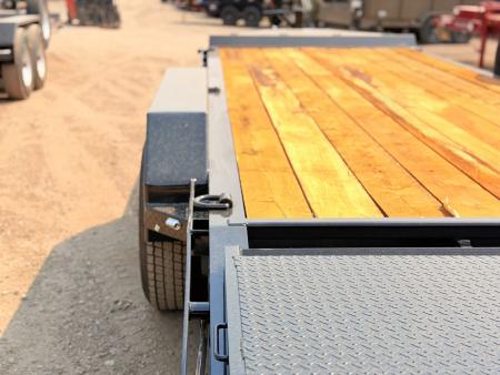 New 2027 Diamond T 7-HD22 SKID-PRO Equipment Hauler MAXX Ramps 15K GVWR