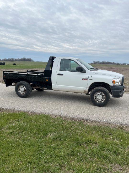 New 2027 Hillsboro 80"x84" Single Wheel Short Bed Ram Box Removal GII Series Truck Bed