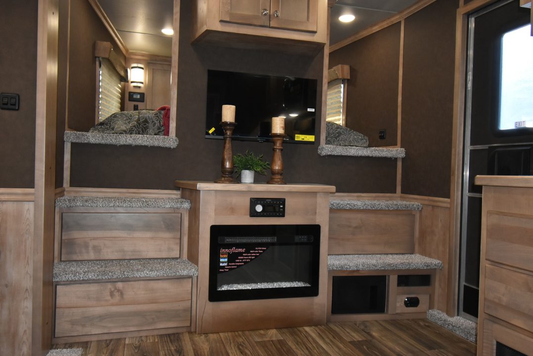New 2027 Merhow Trailers Stampede 8314 Horse Trailer