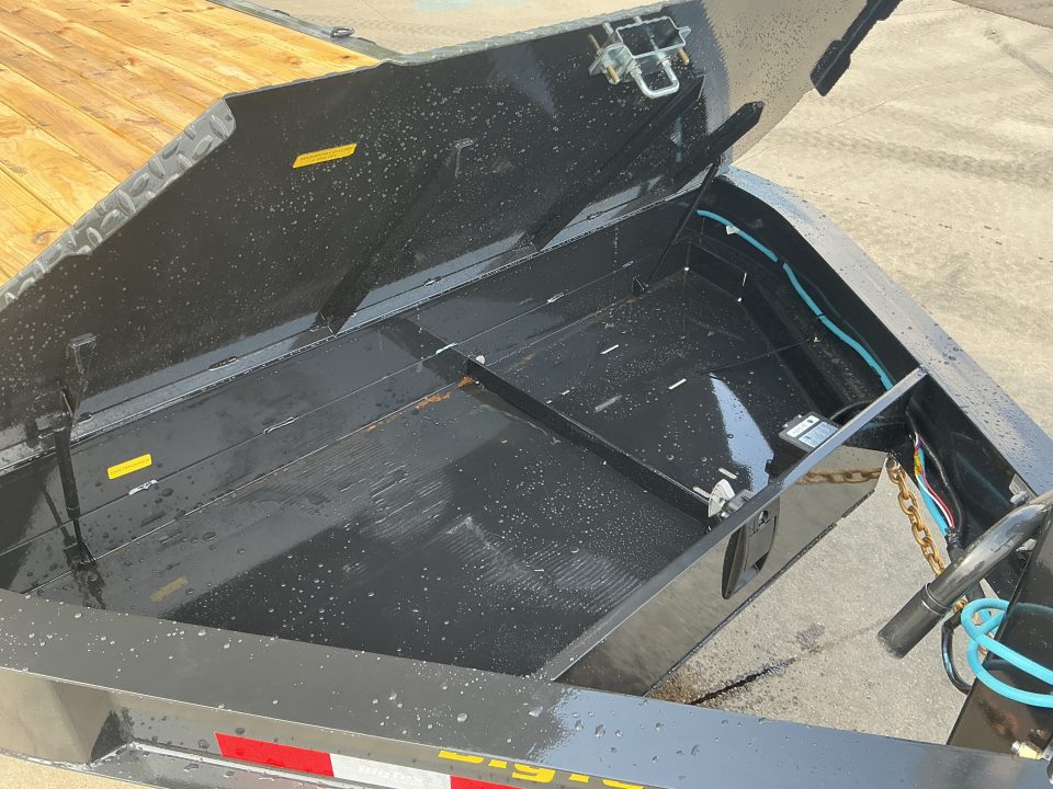 New 2027 Big Tex 16EH-7x22D3A-MRBK Utility Trailer