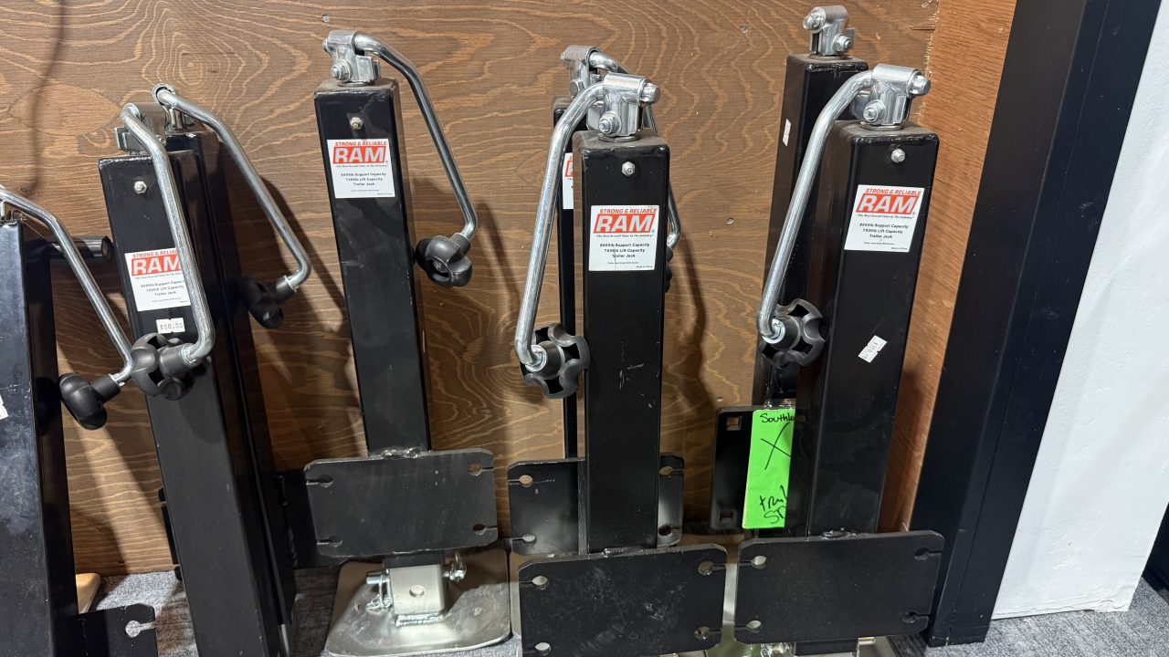 New Trailer Jacks 3,000-12,000lb