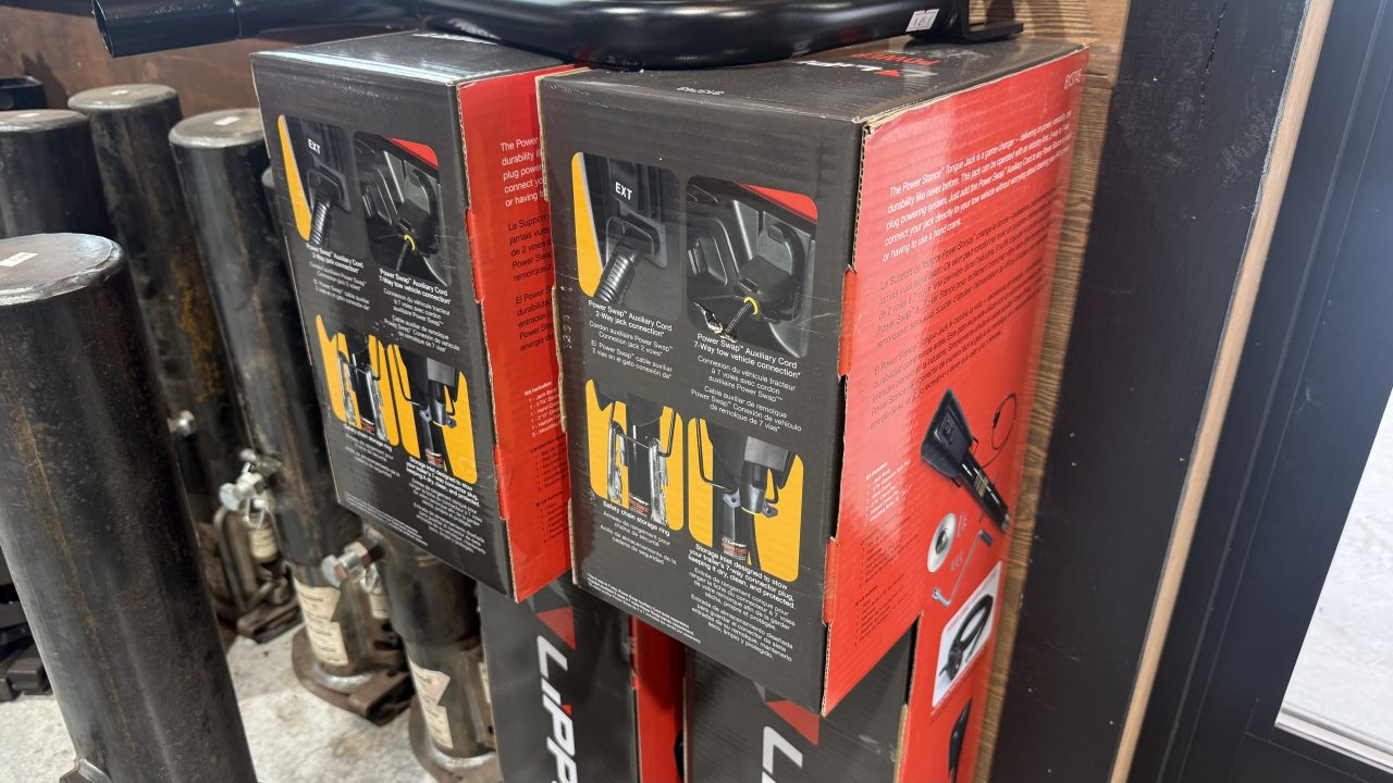 New Trailer Jacks 3,000-12,000lb