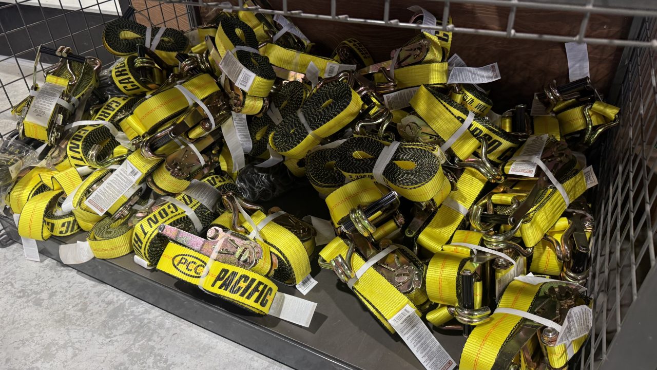 New Trailer Straps