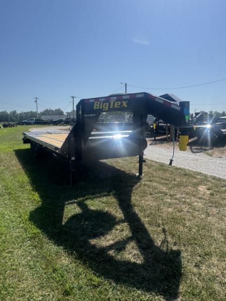 New 2027 Big Tex Trailers 14GN TANDEM GN W/ 5' DOVE/ MAX RAMPS/ 102X25 Flatbed Trailer