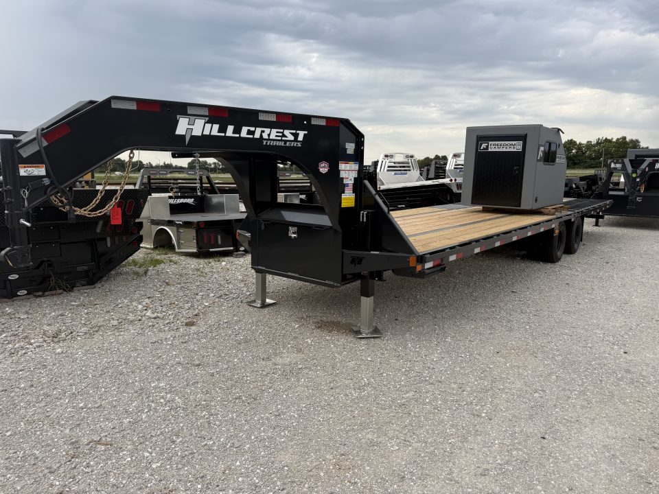 New 2027 Hillcrest Trailers Flatbed w/ Hydro tail & jacks