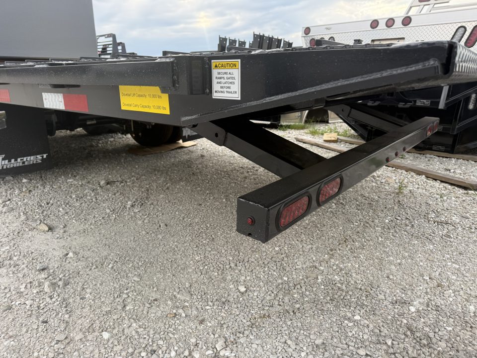New 2027 Hillcrest Trailers Flatbed w/ Hydro tail & jacks