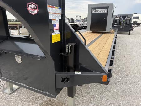 New 2027 Hillcrest Trailers Flatbed w/ Hydro tail & jacks