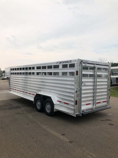 New 2027 Featherlite Trailer