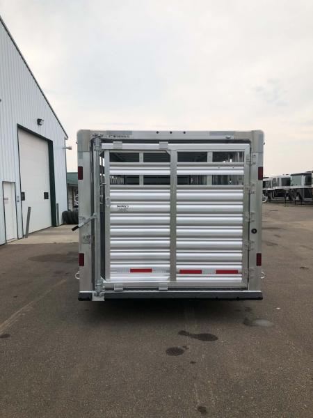 New 2027 Featherlite Trailer