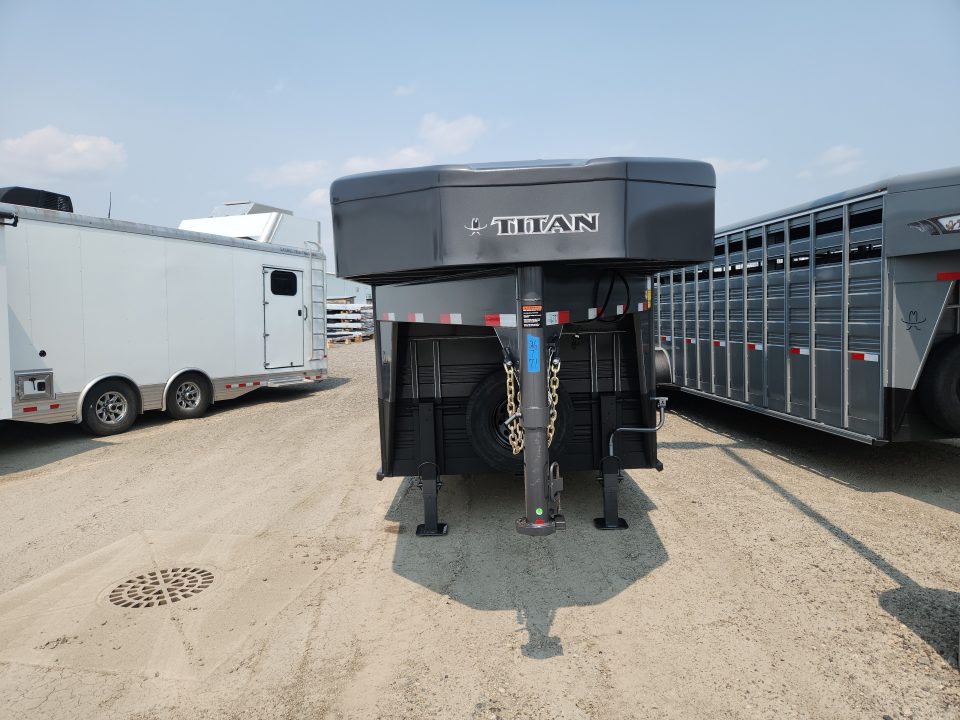 New 2026 Titan Trailer 30' S.S. Stock / Stock Combo Trailer