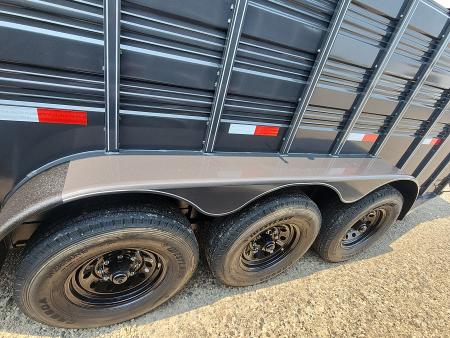 New 2026 Titan Trailer 30' S.S. Stock / Stock Combo Trailer