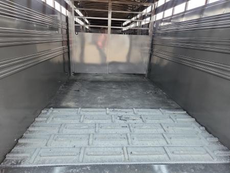 New 2026 Titan Trailer 30' S.S. Stock / Stock Combo Trailer