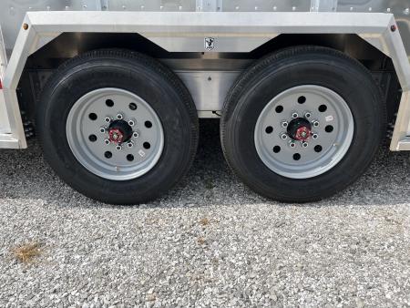 New 2027 EBY Trailers TANDEM GN RUFF NECK LIVESTOCK W/ PUNCH SIDES/ ROLLING GATE/ REAR SLIDER/ 8X26