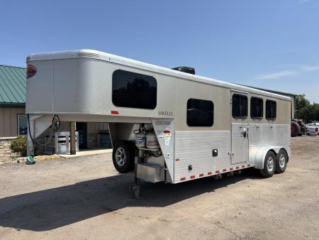 Used 2017 Sundowner 3 Horse LQ Trailer
