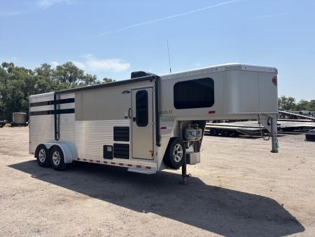 Used 2017 Sundowner 3 Horse LQ Trailer