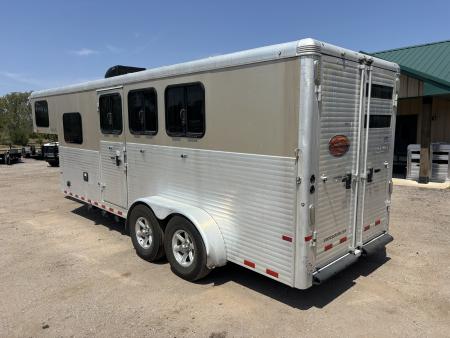 Used 2017 Sundowner 3 Horse LQ Trailer
