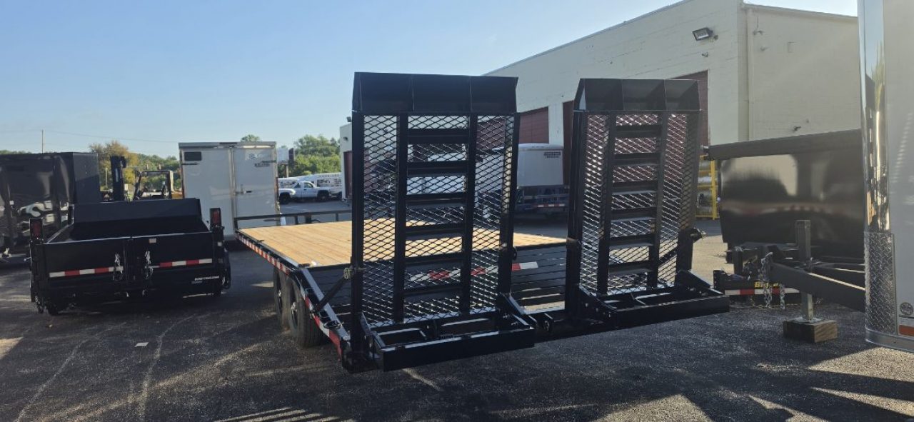 New 8.5 x 22 (18+4) Sure-Trac Deckover w/Beavertail Equipment Trailer 15k
