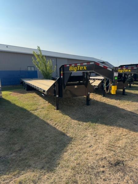 New 2025 BIG TEX TRAILERS 25GN-35D5A Flatbed Trailer