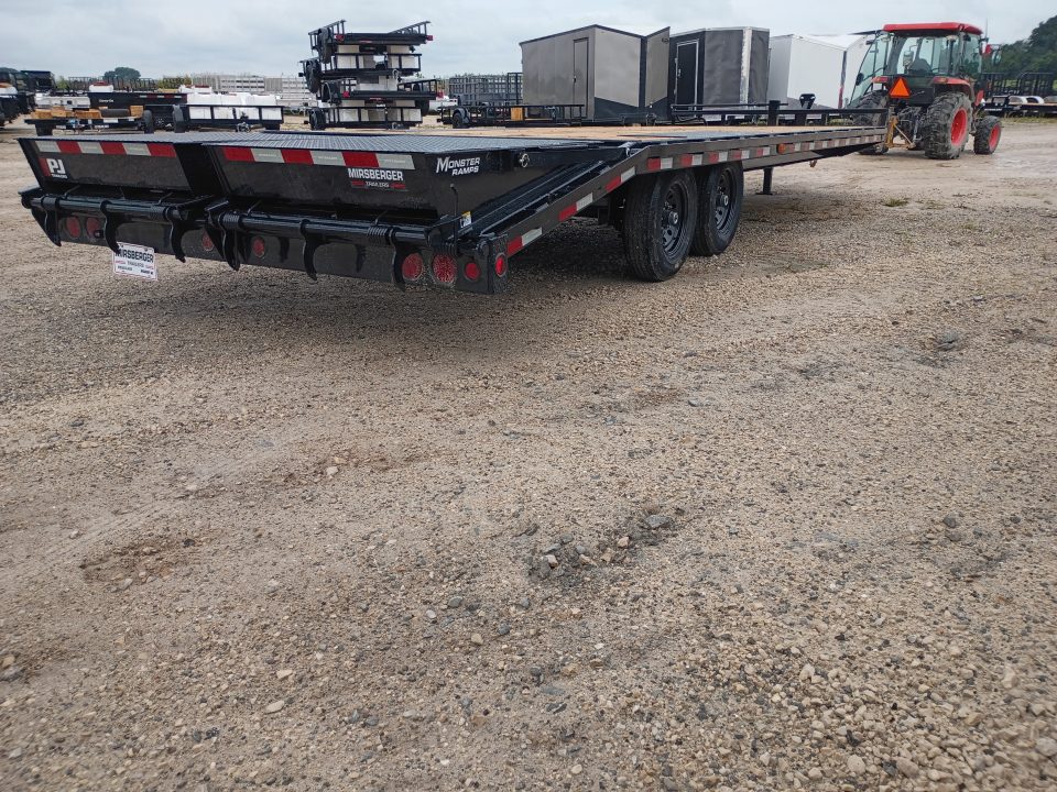 New 2027 PJ Trailers F8262