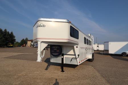 Used 2000 Legend Trailers 4 Horse GN Trailer