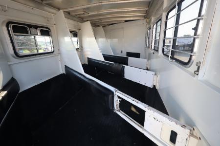 Used 2000 Legend Trailers 4 Horse GN Trailer