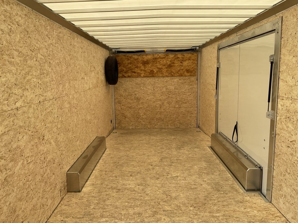 New 2027 ALCOM EZEC8.5X24CH-XLT Car / Racing Trailer