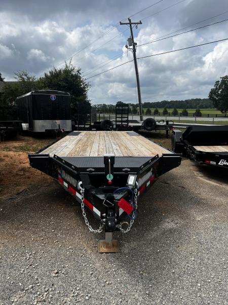 Used 2026 Diamond C Trailers DEC207 Deckover Trailer