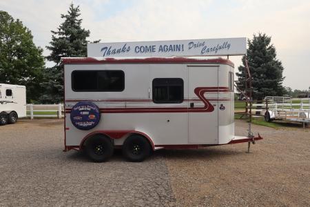 Used 2004 Hawk 2 Horse Straight load BP Trailer