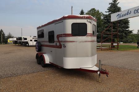 Used 2004 Hawk 2 Horse Straight load BP Trailer