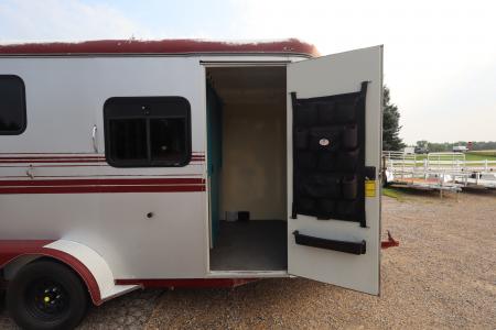 Used 2004 Hawk 2 Horse Straight load BP Trailer