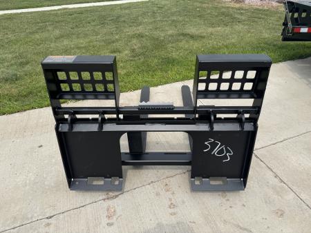 New 2026 Jenkins Iron and Steel Pallet Forks Attachment