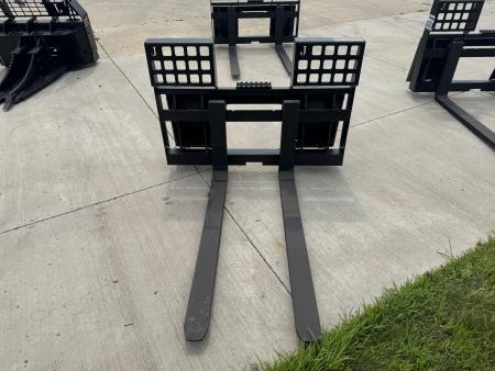 New 2026 Jenkins Iron and Steel Pallet Forks Attachment