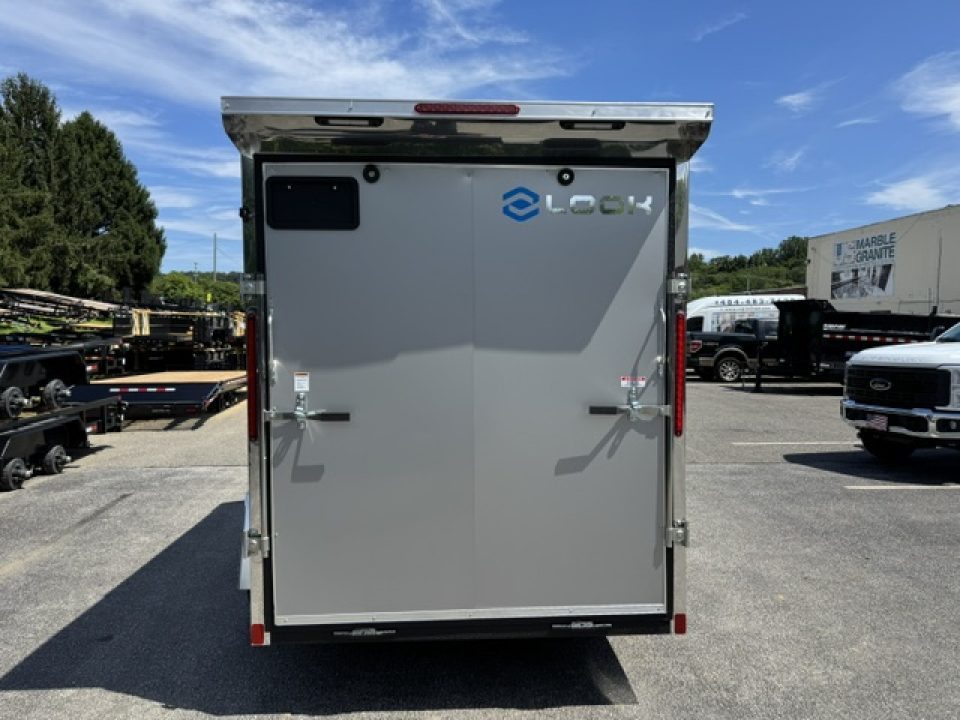 Enclosed Cargo Trailer photo 5