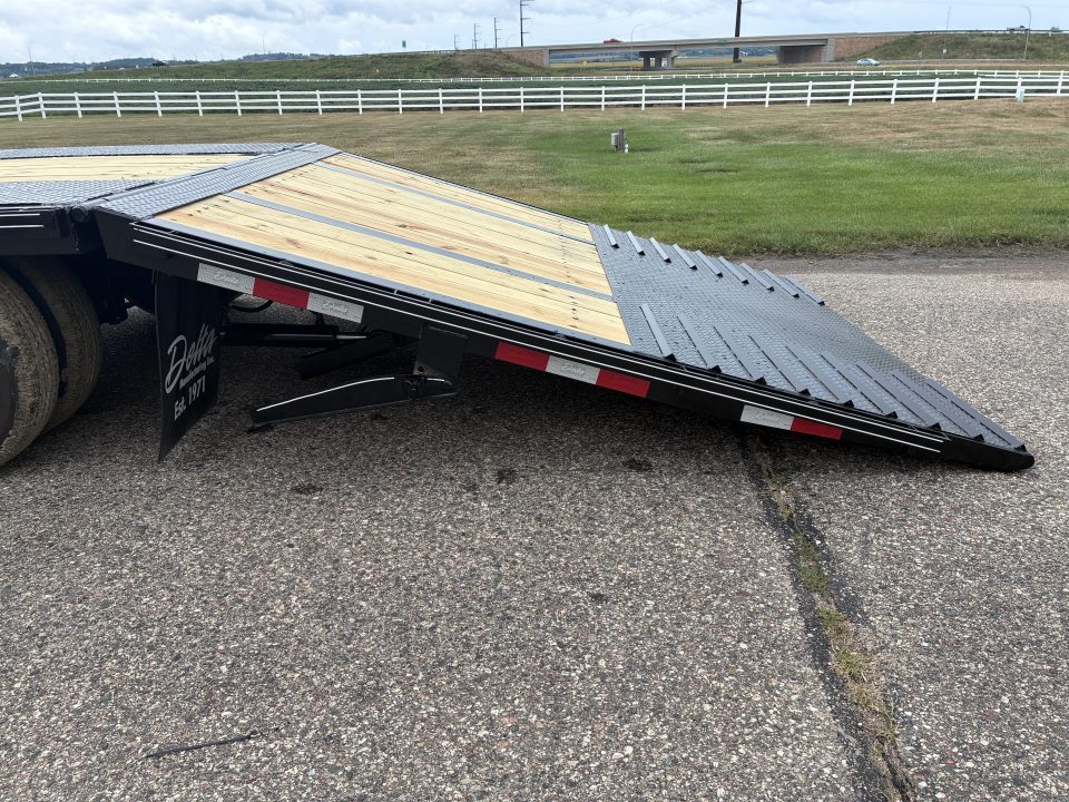 New 2026 Delta Trailers 32' x 8'6" 210HGN Flatbed Trailer