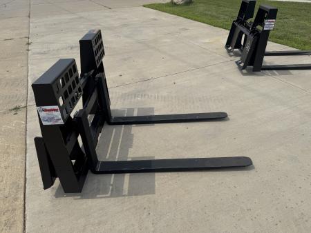 New 2026 Jenkins Iron and Steel Pallet Forks Attachment