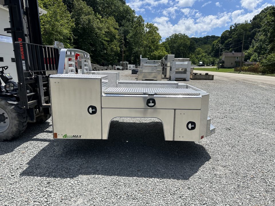 New Martin Truck Bodies Aluminum Gooseneck Service Body DRW 8' Diamond Tread *Clear Lens * Back Window Cut Out Gooseneck Bodies