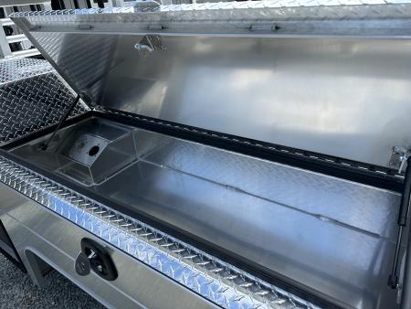New Martin Truck Bodies Aluminum Gooseneck Service Body DRW 8' Diamond Tread *Clear Lens * Back Window Cut Out Gooseneck Bodies